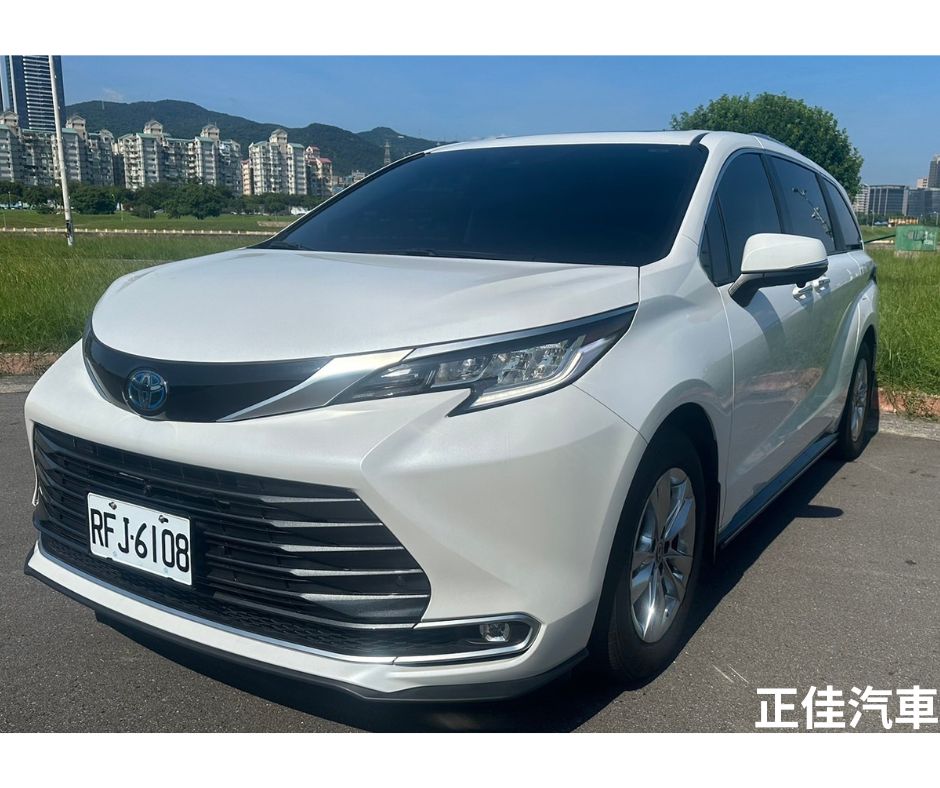 🏆2023年 TOYOTA #SIENNA #Hybrid #AWD limited 2.5L 頂級白色 7人座🏆