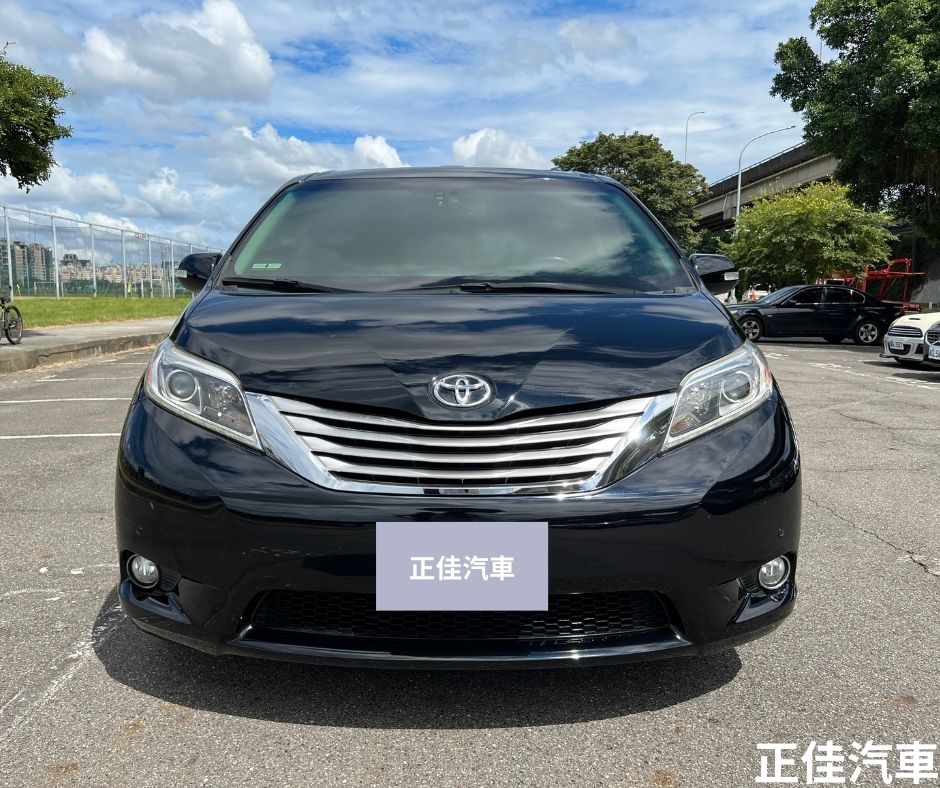 🌔2015年 Toyota SIENNA Limited 3.5L頂級黑色 7人座🌔