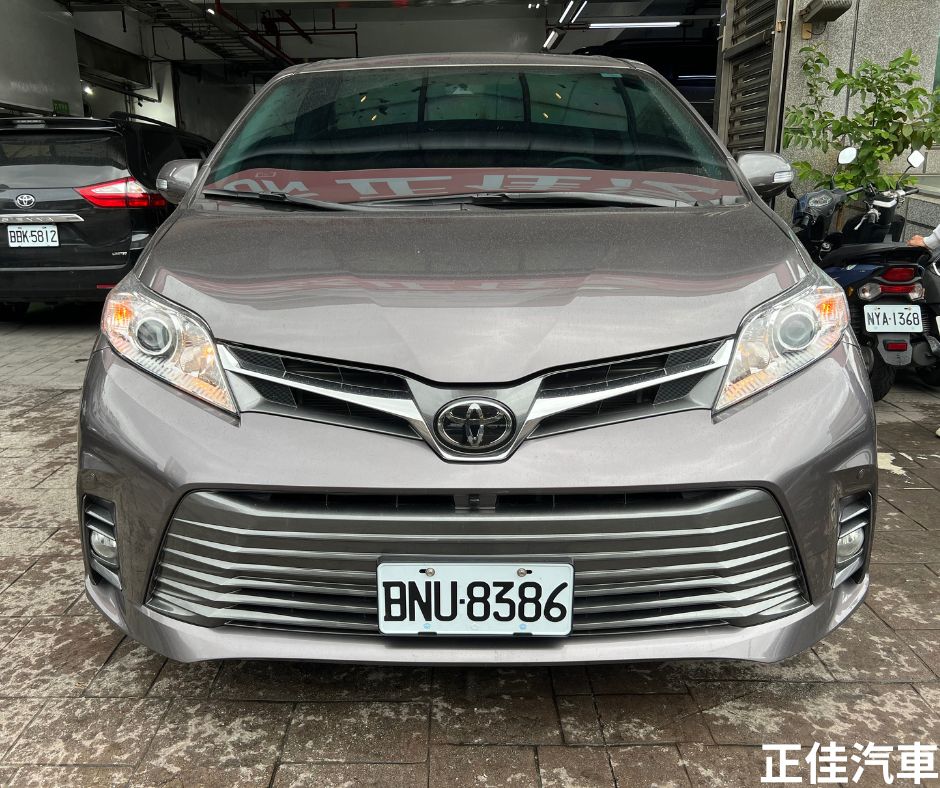 🌈2019年 Toyota #SIENNA XLE 3.5L 豪華 灰色8人座🌈