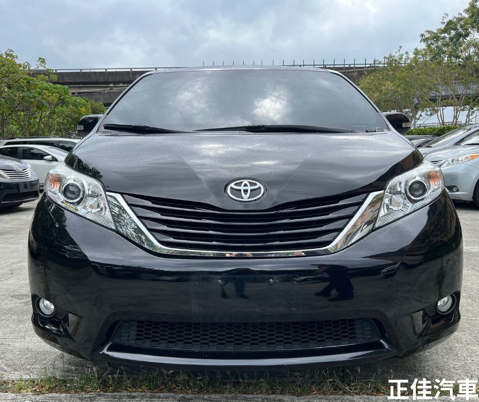 🚙2017年 Toyota #SIENNA #LE 3.5L 黑色 8人座🚙